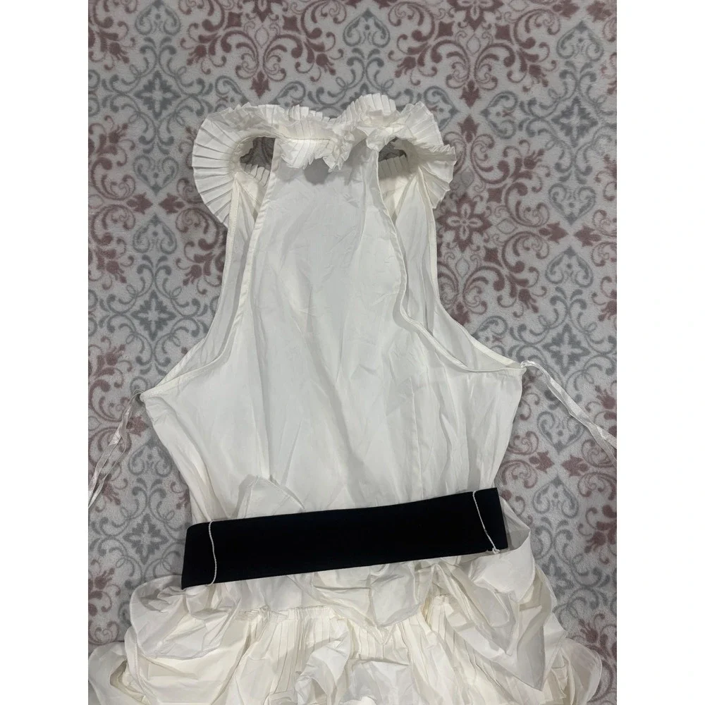 BCBGMAXAZRIA White Ruffle Tiered Belted Halter Dress SLP61378-100 Size 2 NEW